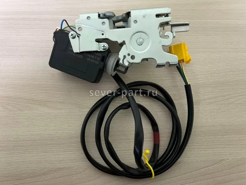 Замок двери КамАЗ-5490 передней левой (Ан. 78259) (Оригинал ) / Mercedes-Benz A9737200535