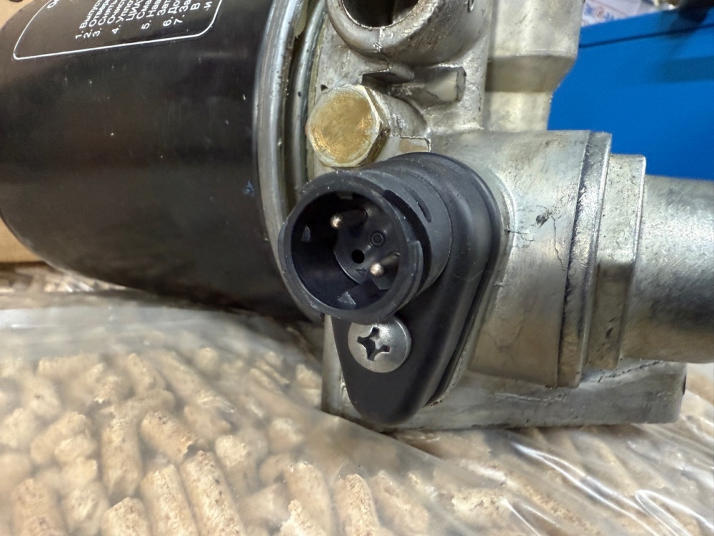 Влагомаслоотделитель с РДВ с подогревом / Рославль 25.3511110-11